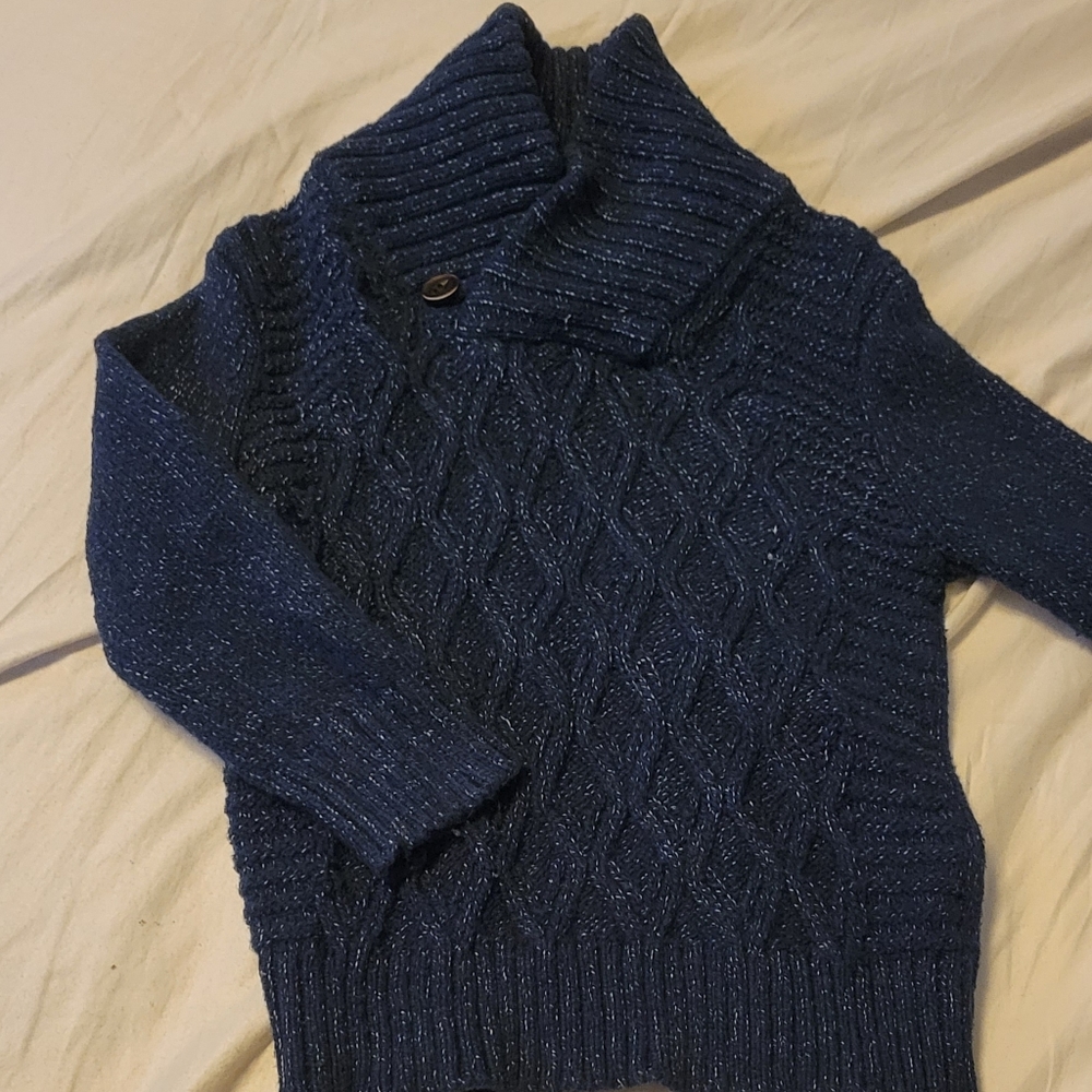 Dark blue sweater